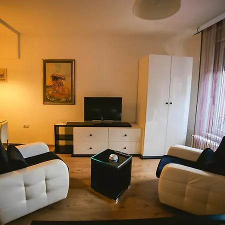 Apartment Lina